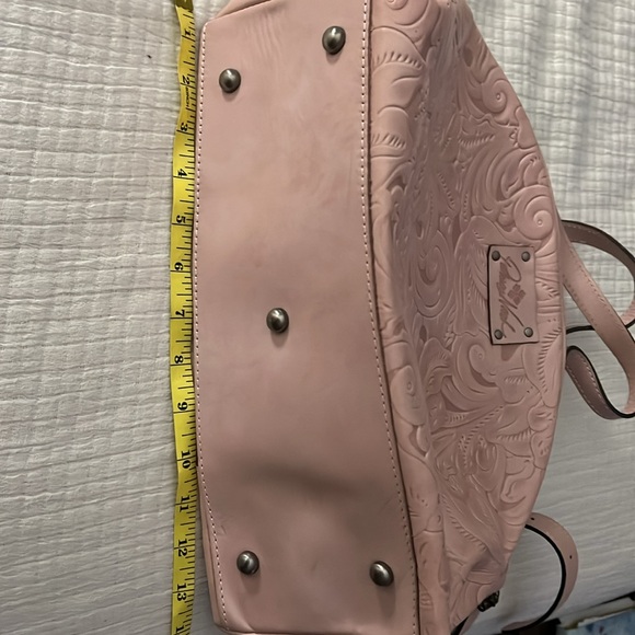 Embossed Pink Patricia Nash Leather Bag - Picture 10 of 10